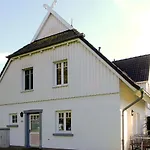Seepferdchen, 13b, Haus Zingst 13b Feriehus *